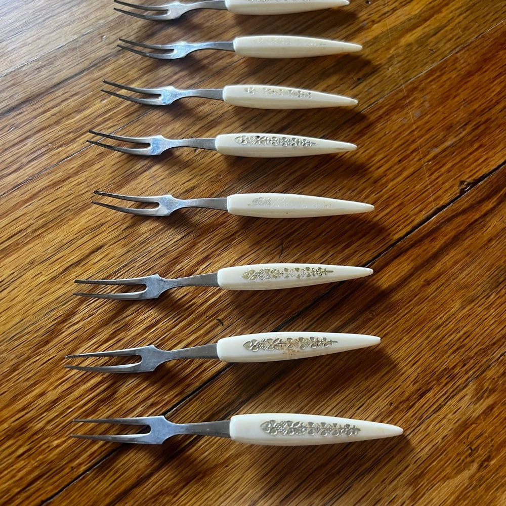 Set of vintage Appetizer Forks mcm